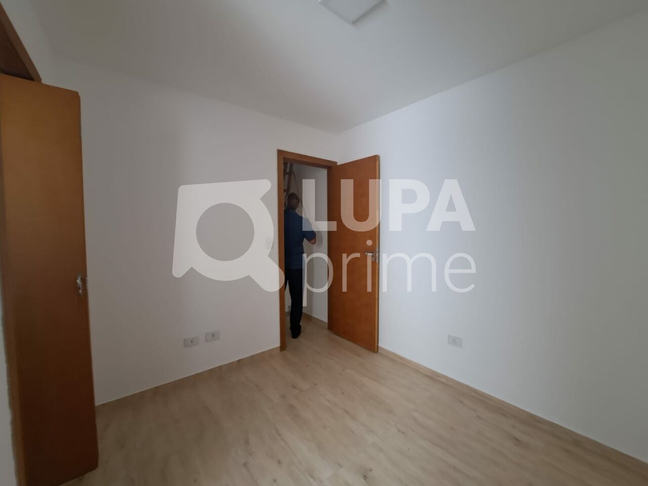 condominio-venda-sao-paulo-vila-nivi-2dormitorios-2suites-1vaga-77m2-LS43361