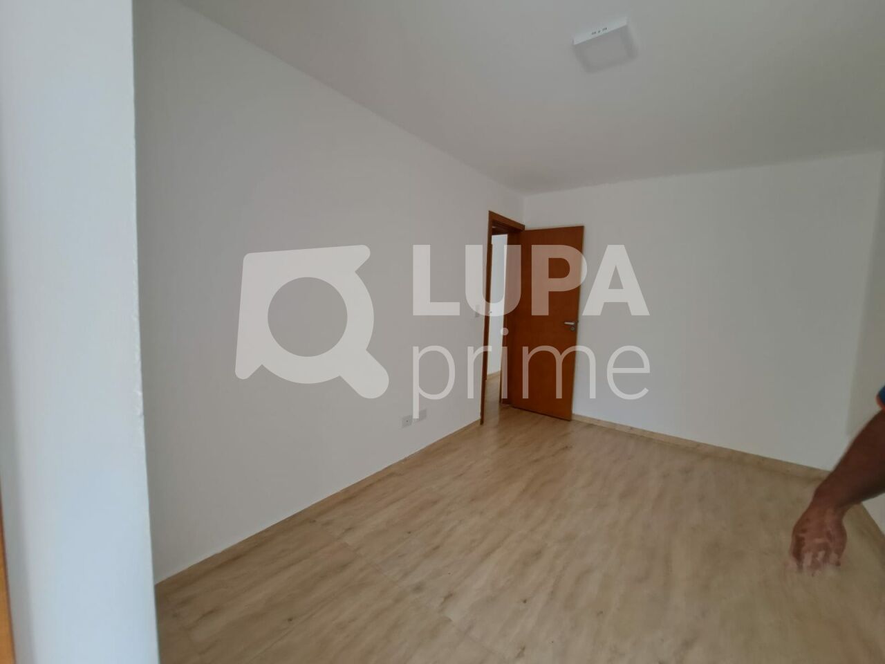 condominio-venda-sao-paulo-vila-nivi-2dormitorios-2suites-1vaga-77m2-LS43361