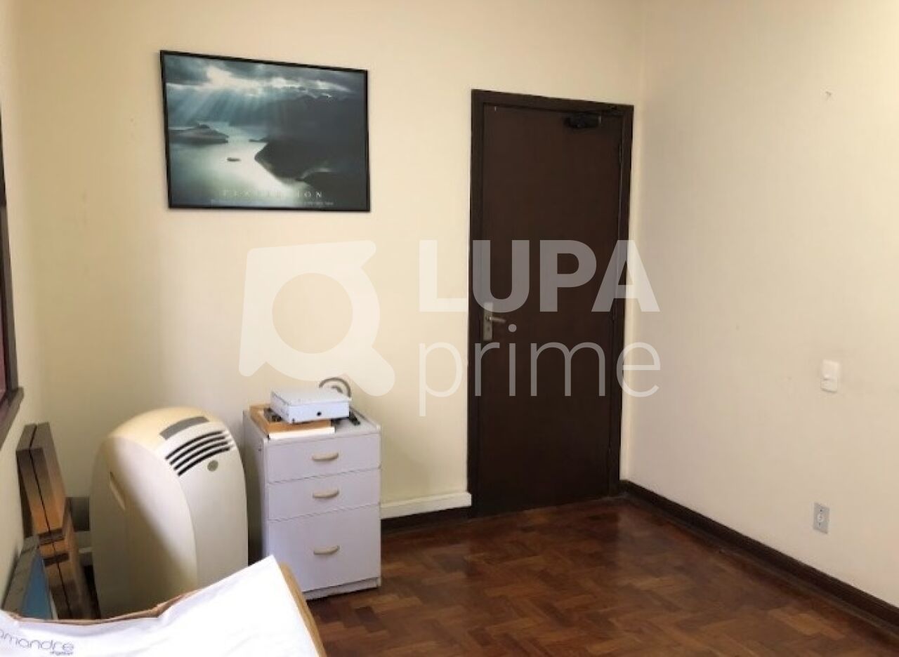 conj-comercial-venda-sao-paulo-agua-fria-2vagas-240m2-LS43377