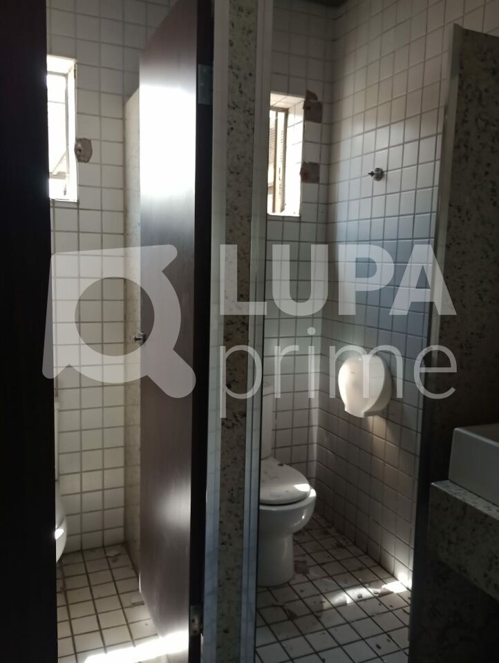 predio-locacao-sao-paulo-agua-fria-20vagas-900m2-LS43453