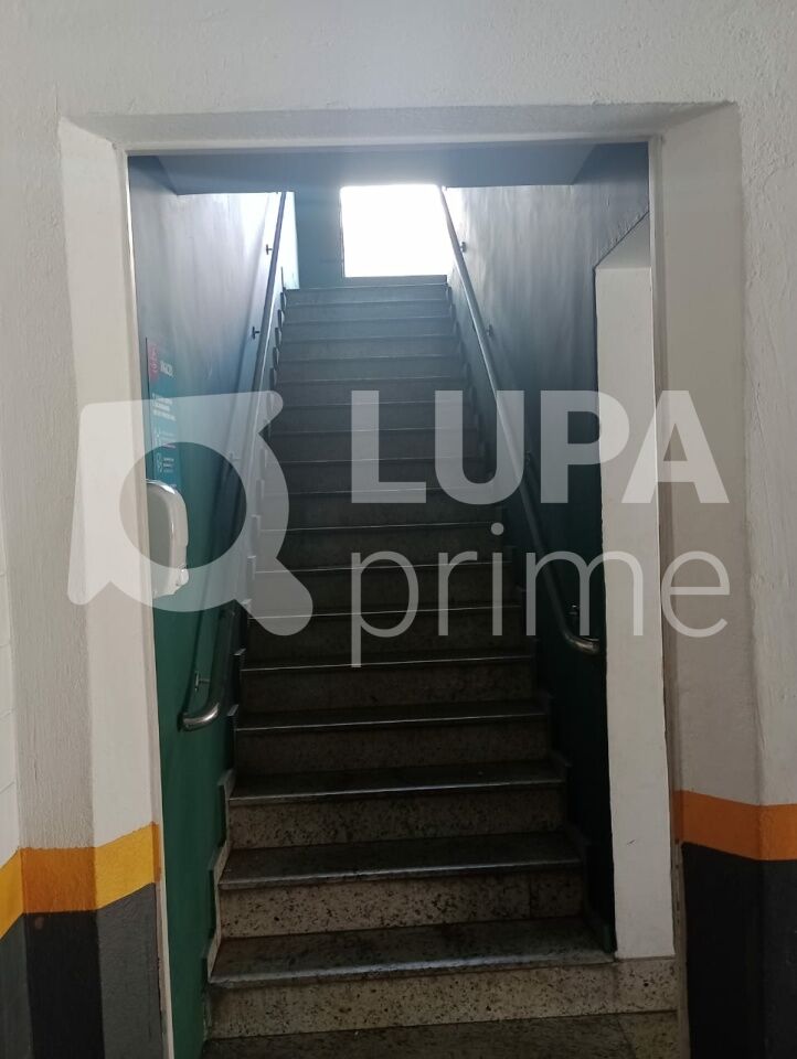 predio-locacao-sao-paulo-agua-fria-20vagas-900m2-LS43453