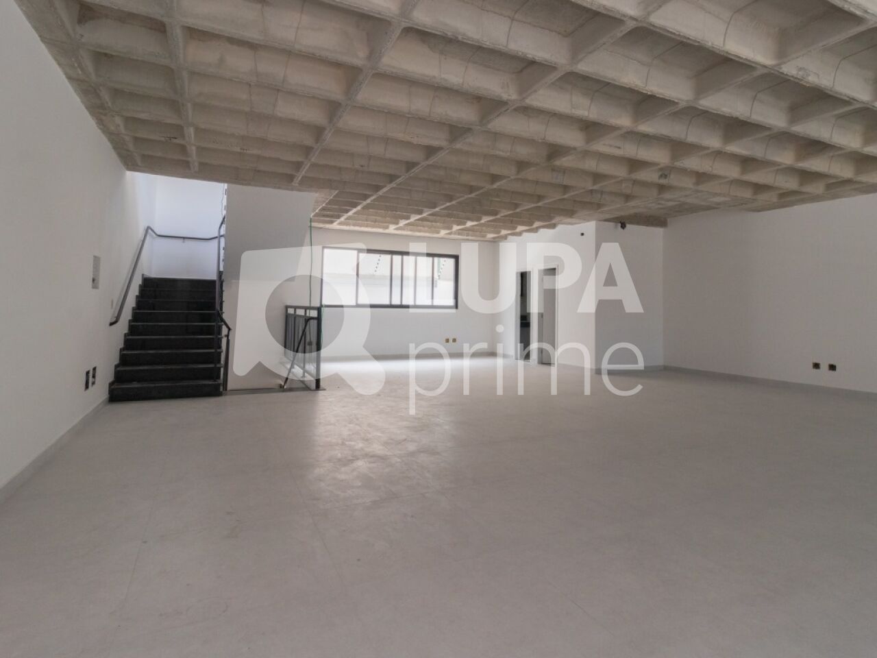 predio-locacao-sao-paulo-agua-fria-4vagas-400m2-LS43482