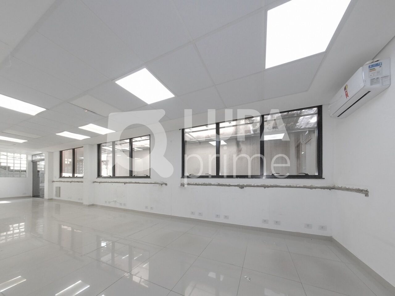 galpao-locacao-sao-paulo-santana-10vagas-650m2-LS43485