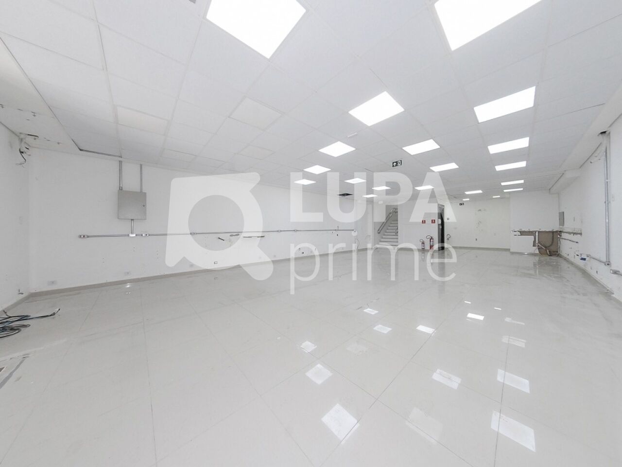 galpao-locacao-sao-paulo-santana-10vagas-650m2-LS43485