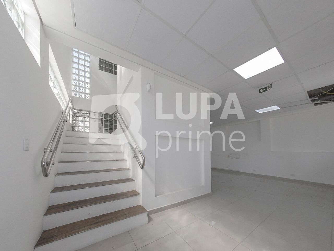 galpao-locacao-sao-paulo-santana-10vagas-650m2-LS43485