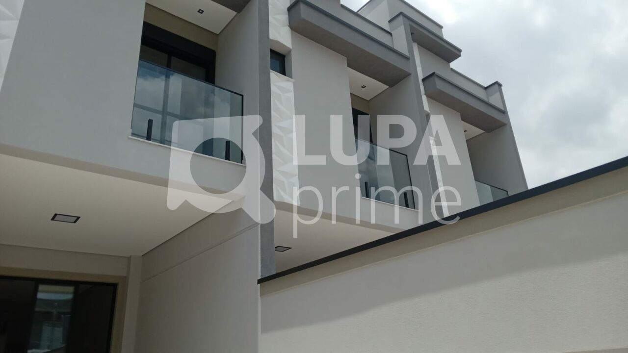 sobrado-venda-sao-paulo-vila-mariza-mazzei-3dormitorios-3suites-2vagas-165m2-LS43499