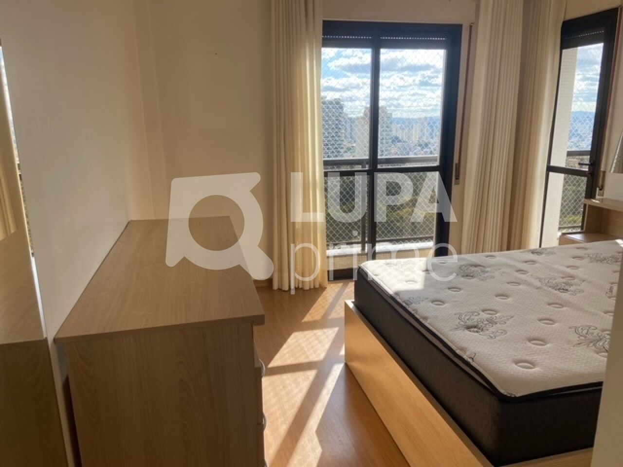 apartamento-venda-sao-paulo-santana-3dormitorios-1suite-3vagas-135m2-LS43549