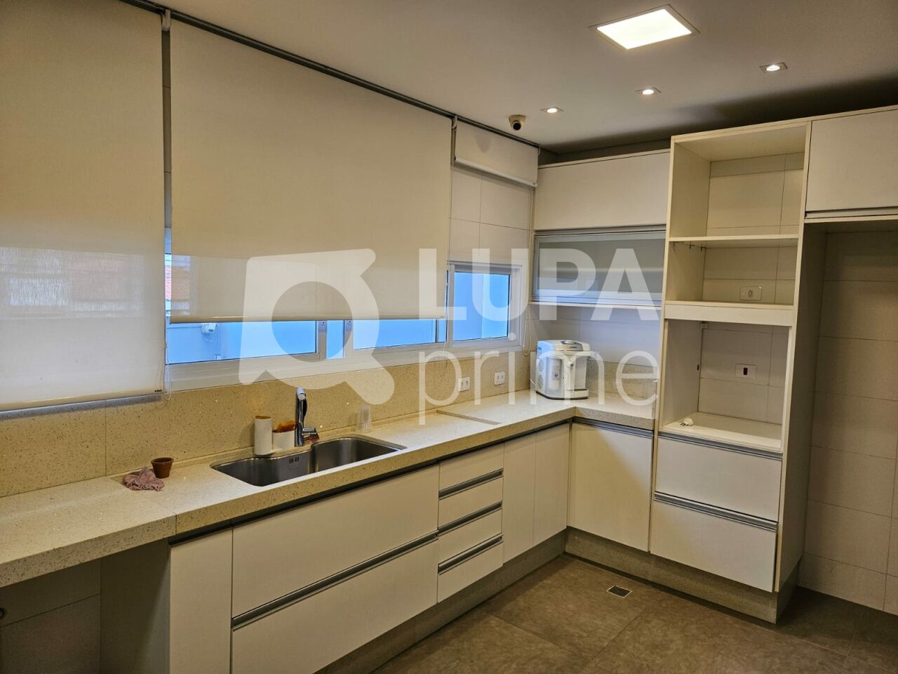 sobrado-venda-sao-paulo-agua-fria-4dormitorios-2suites-250m2-LS43590