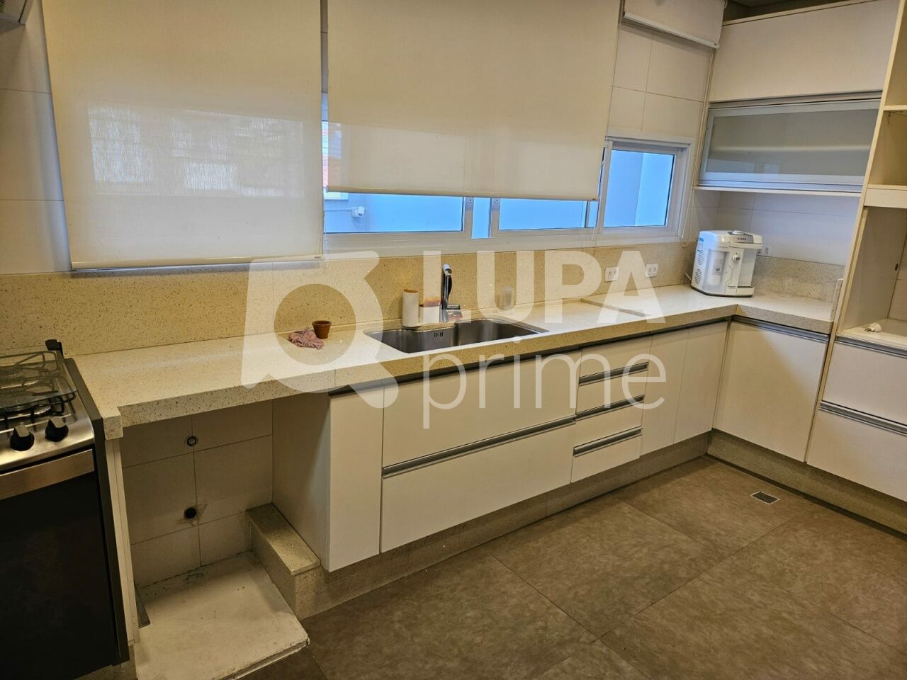 sobrado-venda-sao-paulo-agua-fria-4dormitorios-2suites-250m2-LS43590