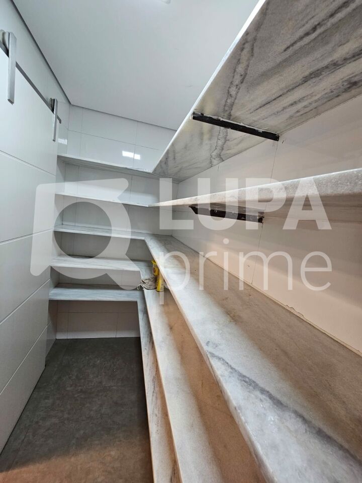 sobrado-venda-sao-paulo-agua-fria-4dormitorios-2suites-250m2-LS43590