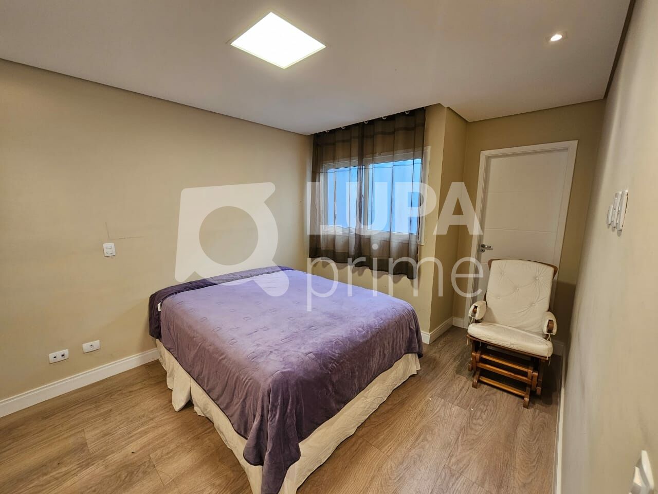 sobrado-venda-sao-paulo-agua-fria-4dormitorios-2suites-250m2-LS43590