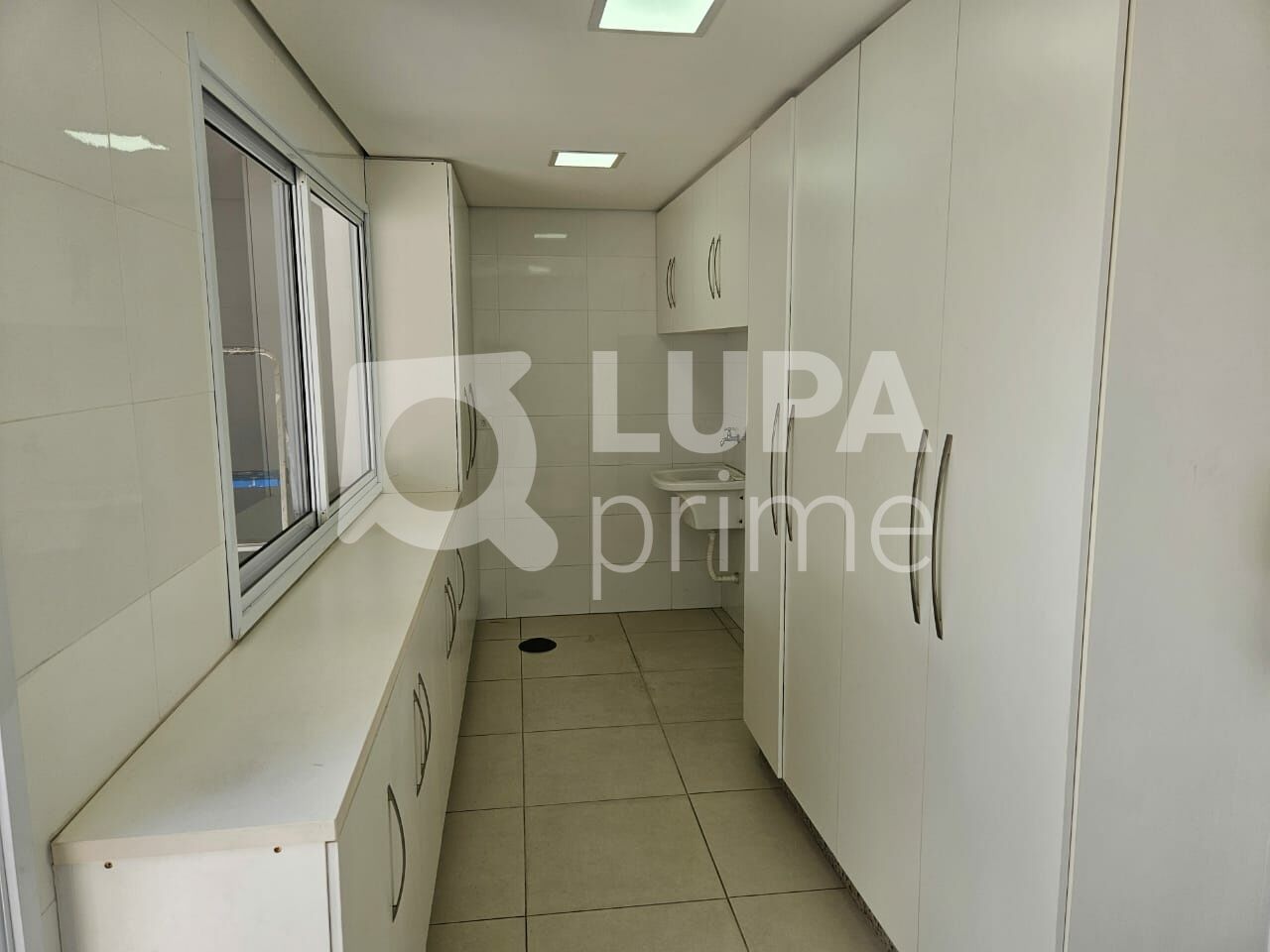 sobrado-venda-sao-paulo-agua-fria-4dormitorios-2suites-250m2-LS43590