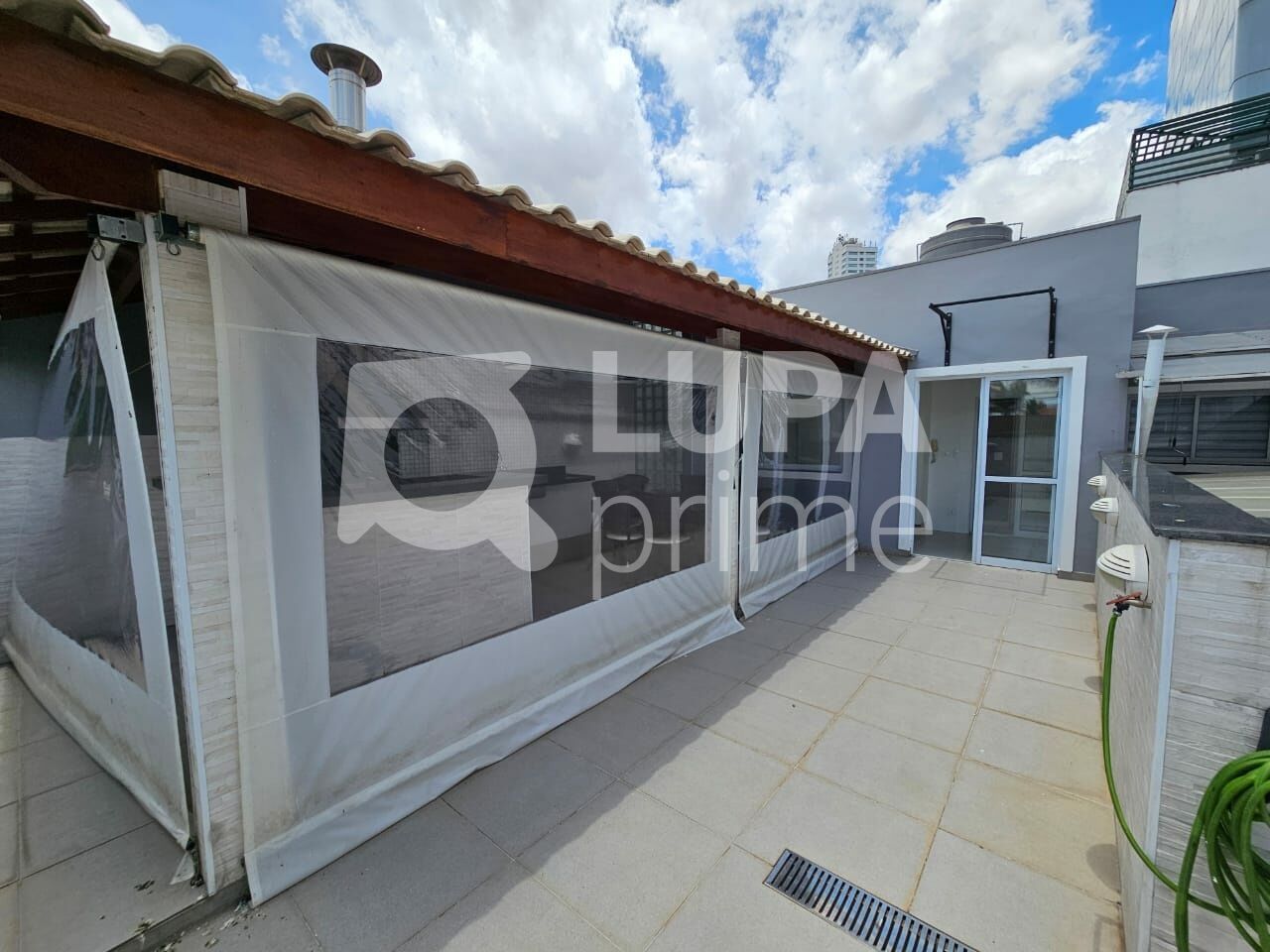 sobrado-venda-sao-paulo-agua-fria-4dormitorios-2suites-250m2-LS43590