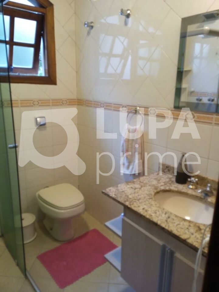 sobrado-venda-sao-paulo-jardim-carlu-3dormitorios-1suite-3vagas-196m2-LS43602