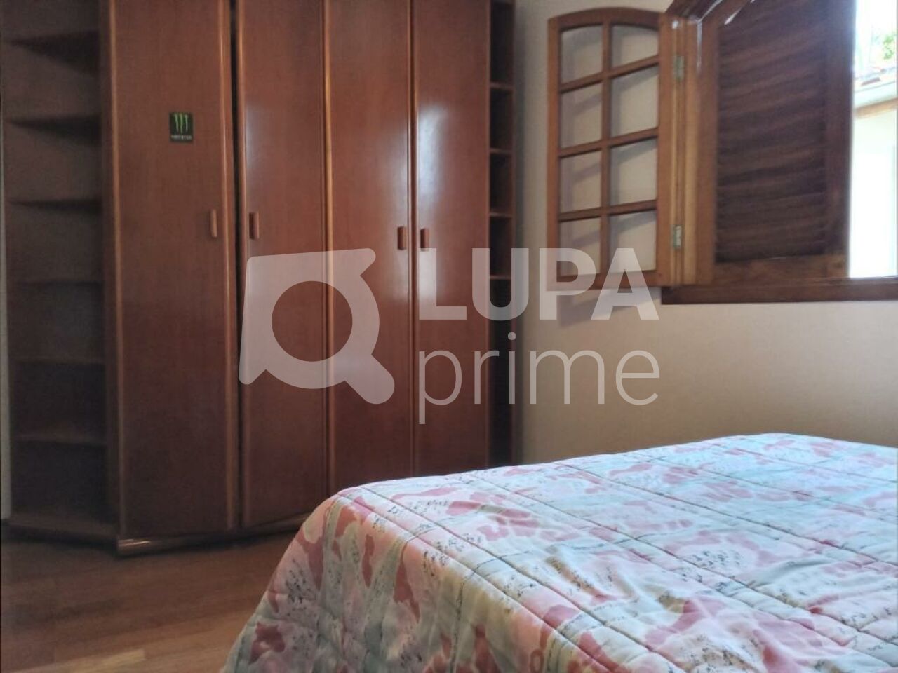 sobrado-venda-sao-paulo-jardim-carlu-3dormitorios-1suite-3vagas-196m2-LS43602