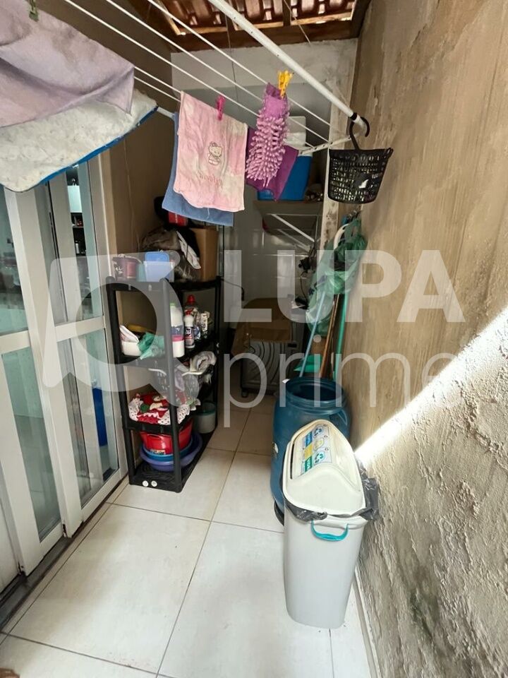 sobrado-venda-sao-paulo-vila-nivi-3dormitorios-2vagas-210m2-LS43618