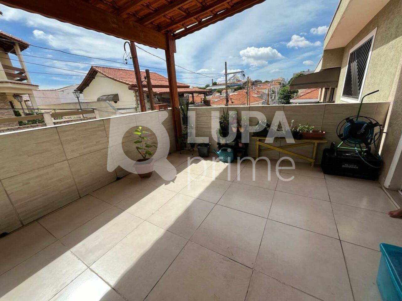 sobrado-venda-sao-paulo-vila-nivi-3dormitorios-2vagas-210m2-LS43618