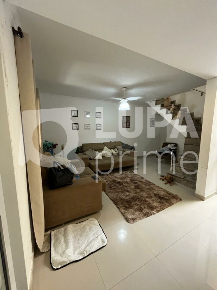 sobrado-venda-sao-paulo-vila-nivi-3dormitorios-2vagas-210m2-LS43618