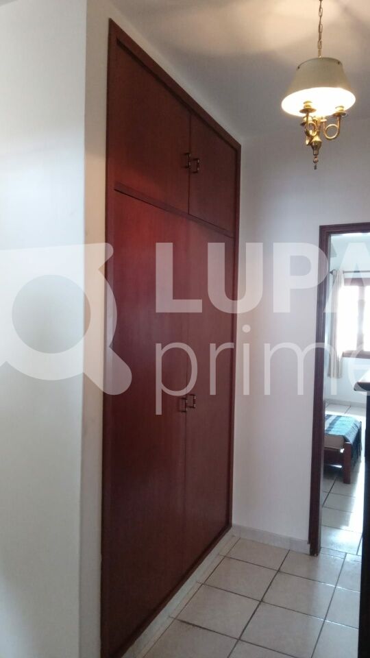 sobrado-venda-sao-paulo-jardim-sao-paulo-3dormitorios-1suite-2vagas-242m2-LS43630