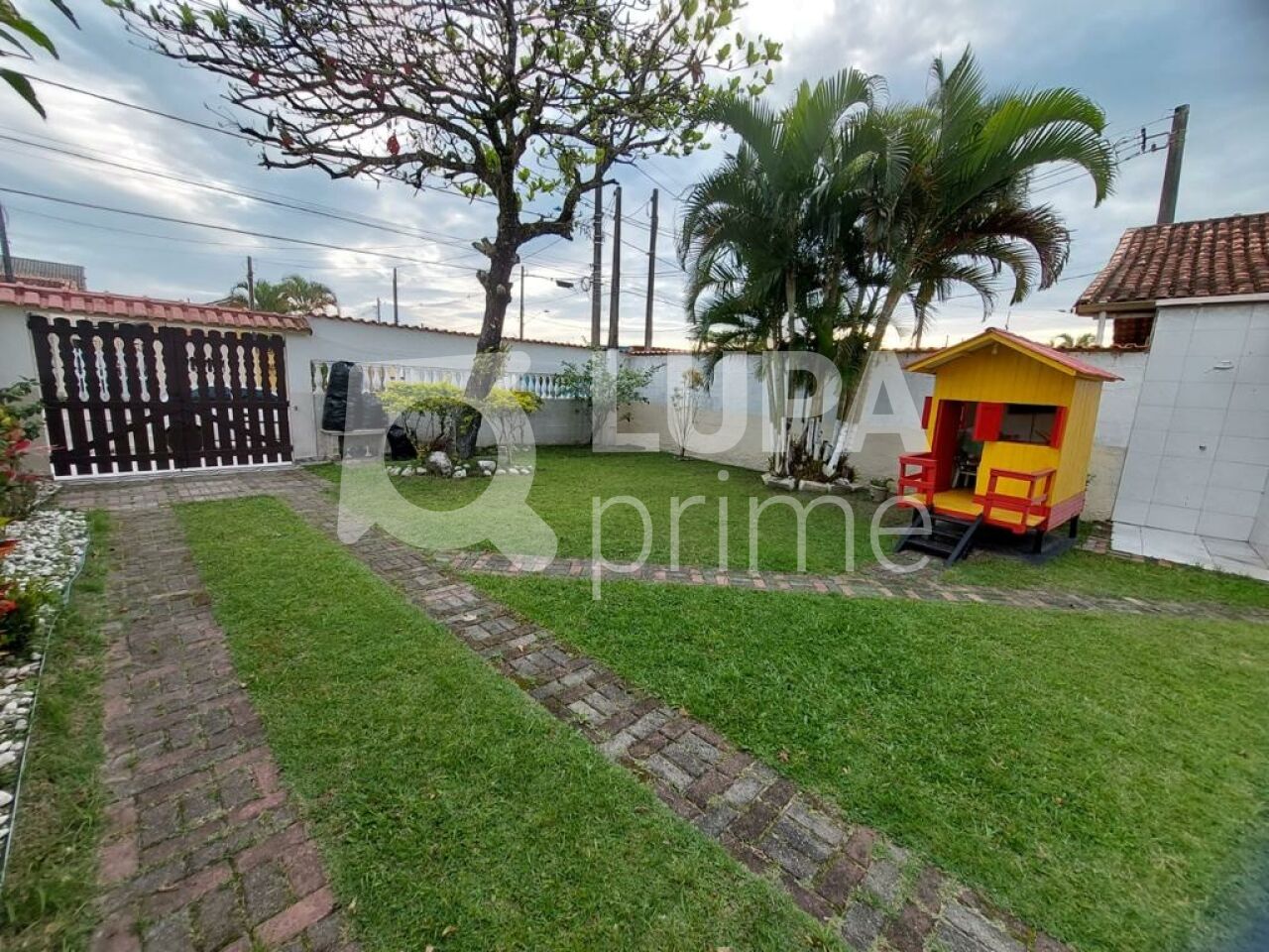 Casa, 2 quartos, 200 m² - Foto 2