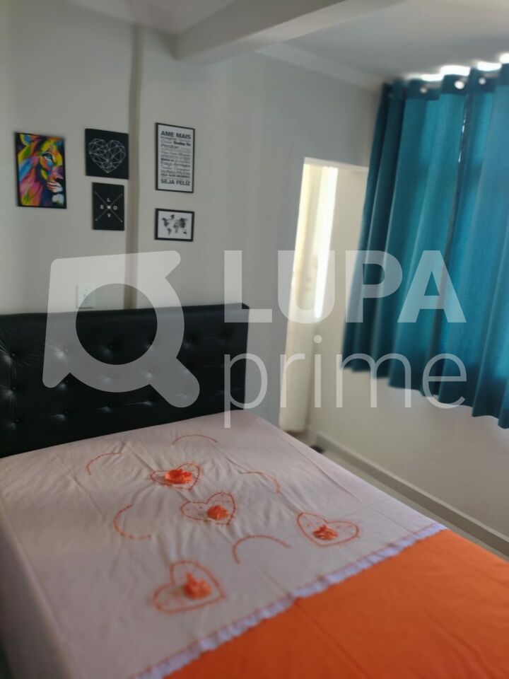 Apartamento à venda com 2 quartos, 63m² - Foto 11