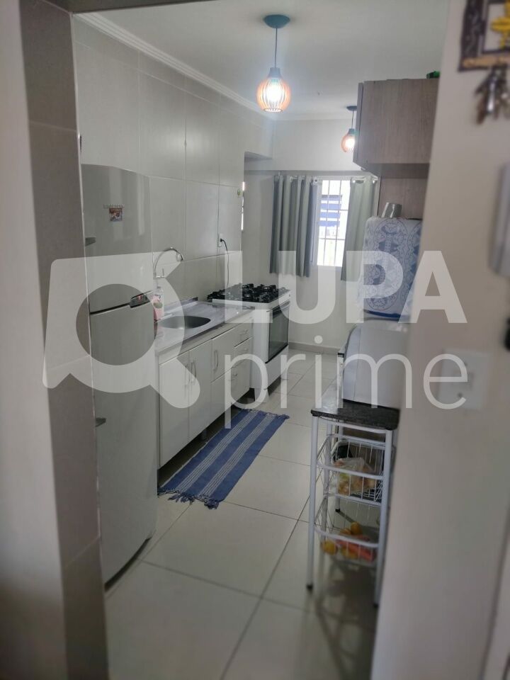 Apartamento à venda com 2 quartos, 63m² - Foto 8