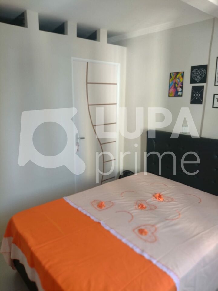 Apartamento à venda com 2 quartos, 63m² - Foto 12