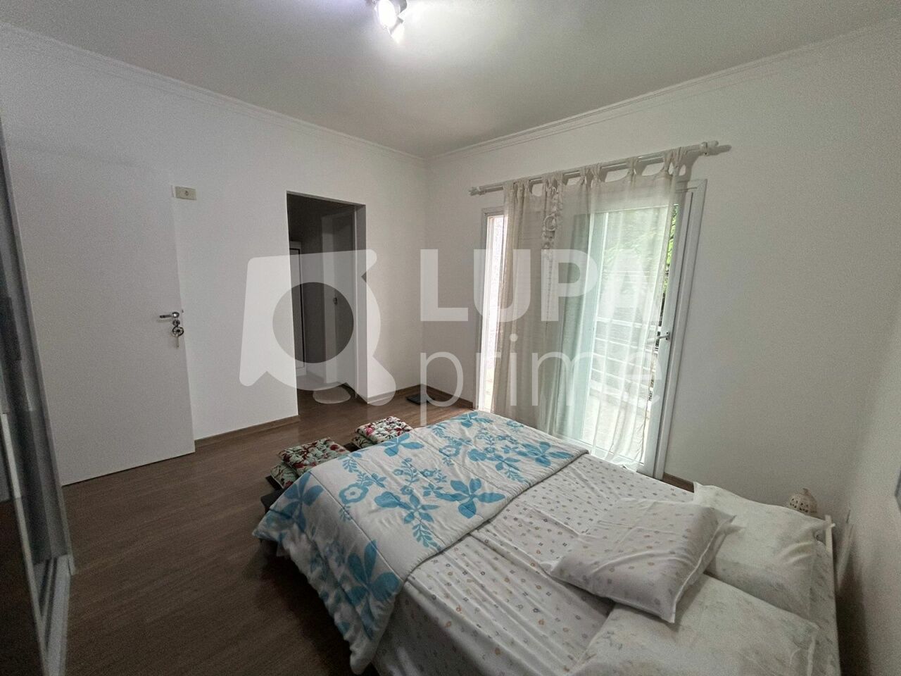 sobrado-venda-sao-paulo-tremembe-3dormitorios-3suites-3vagas-186m2-LS43695