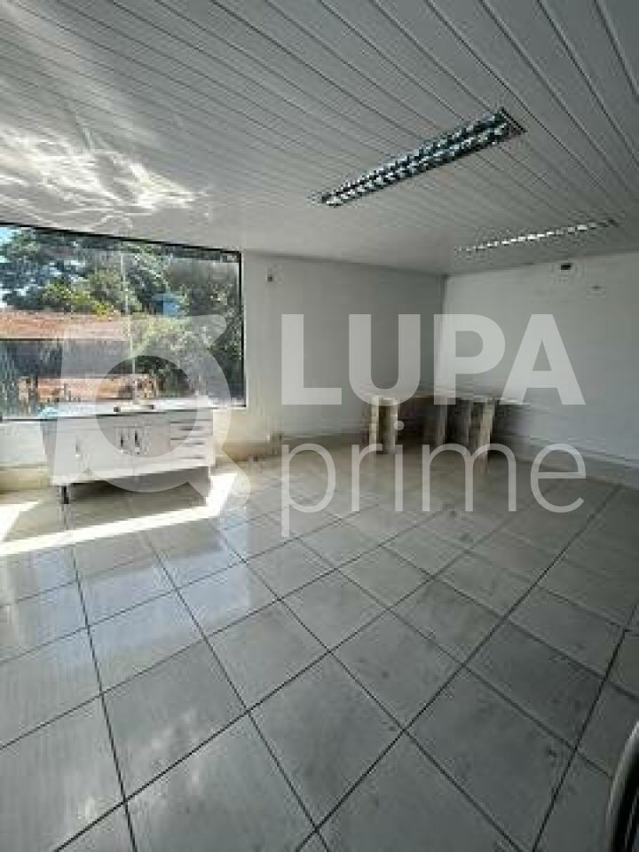 conj-comercial-locacao-sao-paulo-horto-florestal-10vagas-400m2-LS43731