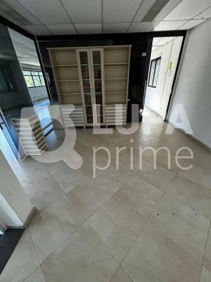 conj-comercial-locacao-sao-paulo-horto-florestal-10vagas-400m2-LS43731