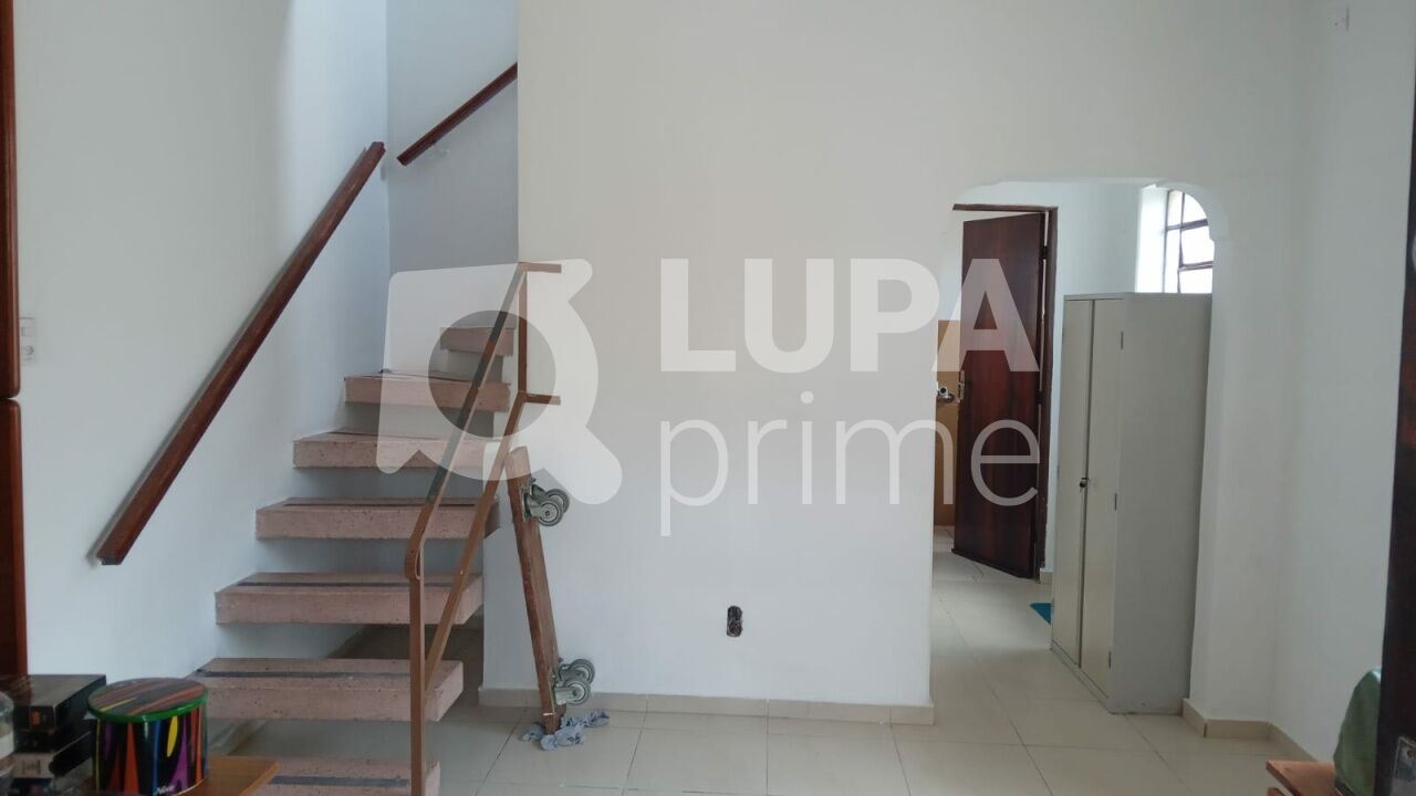 predio-venda-sao-paulo-vila-vitorio-mazzei-3vagas-240m2-LS43733