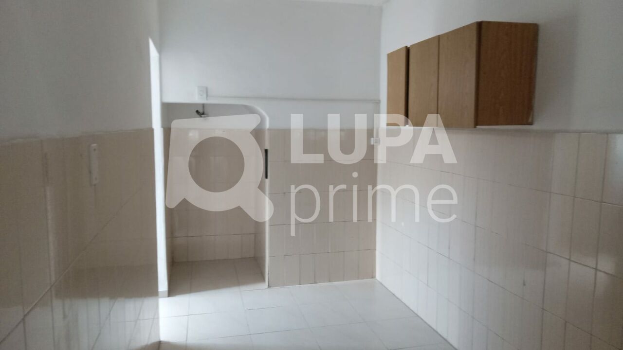 predio-venda-sao-paulo-vila-vitorio-mazzei-3vagas-240m2-LS43733
