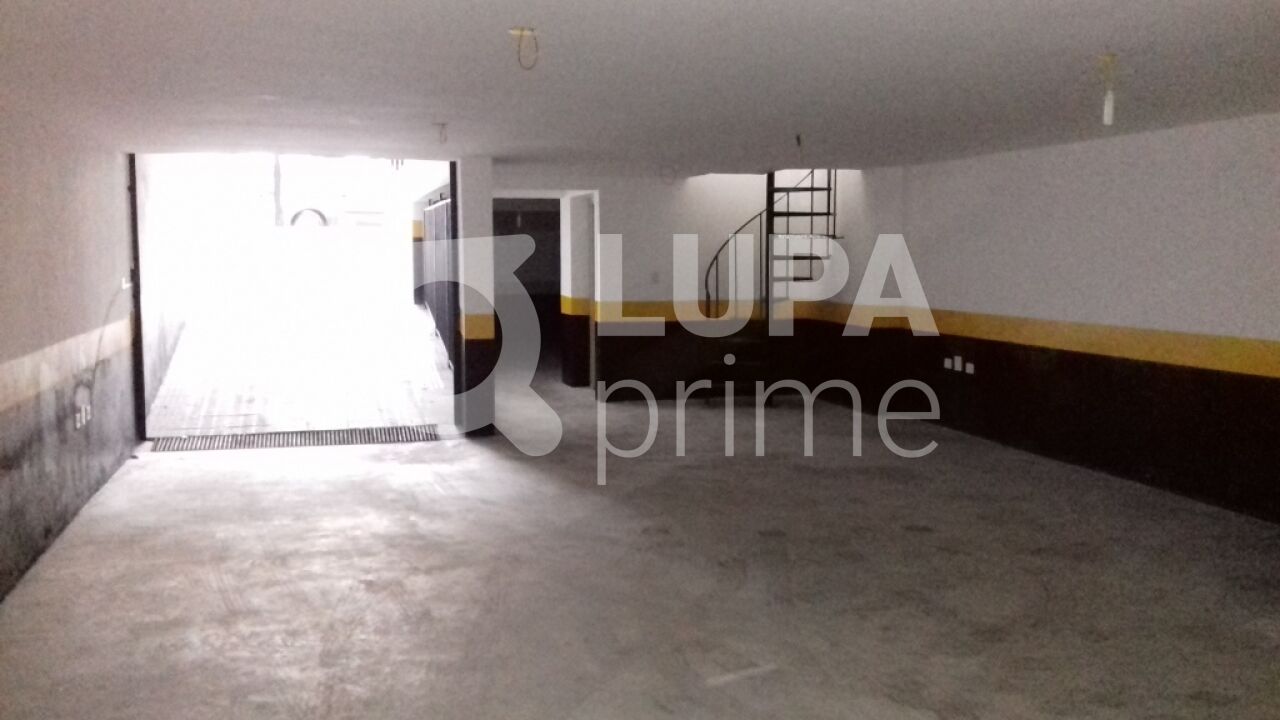 Prédio Inteiro à venda, 200m² - Foto 13