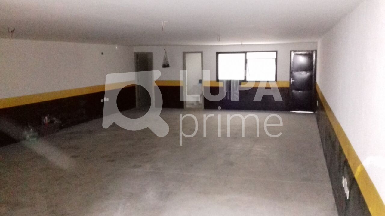 Prédio Inteiro à venda, 200m² - Foto 14