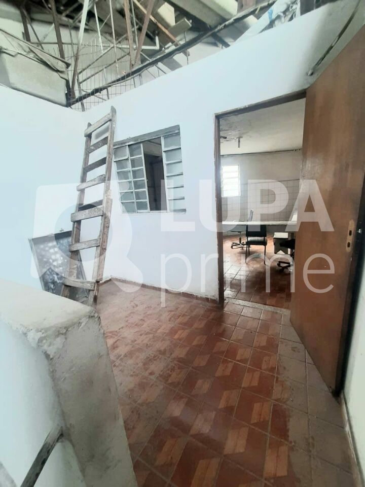 galpao-venda-sao-paulo-vila-guilherme-20vagas-2400m2-LS43745