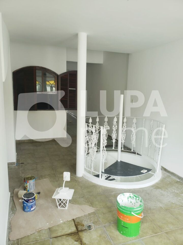 sobrado-venda-sao-paulo-vila-irmaos-arnoni-4dormitorios-1suite-8vagas-290m2-LS43773