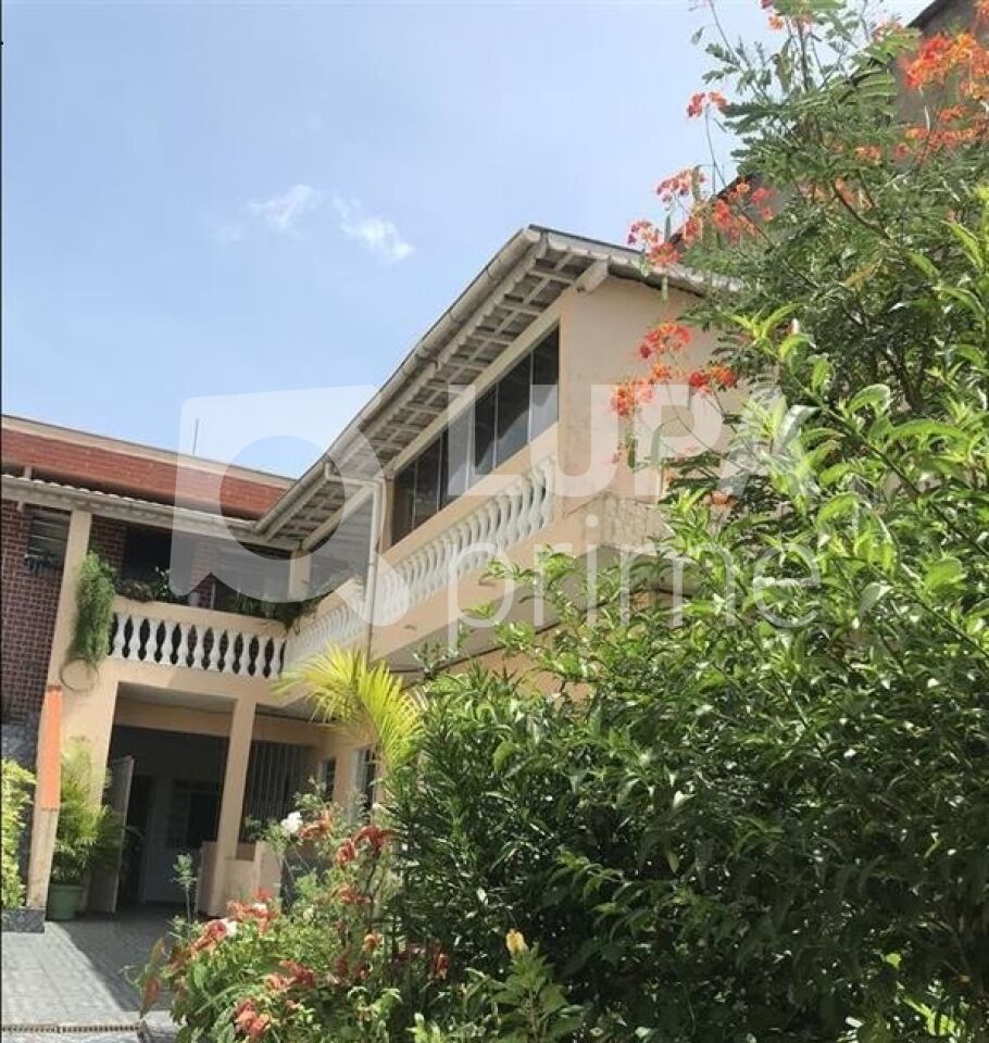 sobrado-venda-sao-paulo-vila-clarice-10dormitorios-2suites-3vagas-250m2-LS43795