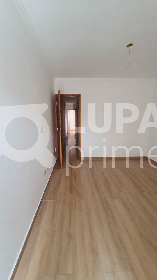 sobrado-venda-sao-paulo-parque-vitoria-3dormitorios-1suite-2vagas-120m2-LS43800