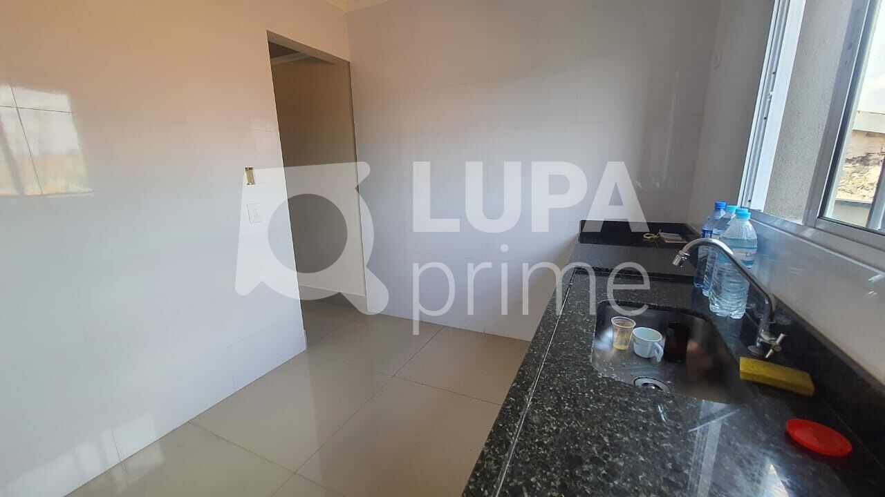 sobrado-venda-sao-paulo-parque-vitoria-3dormitorios-1suite-2vagas-120m2-LS43800