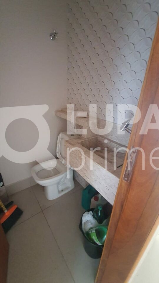 sobrado-venda-sao-paulo-parque-vitoria-3dormitorios-1suite-2vagas-120m2-LS43800