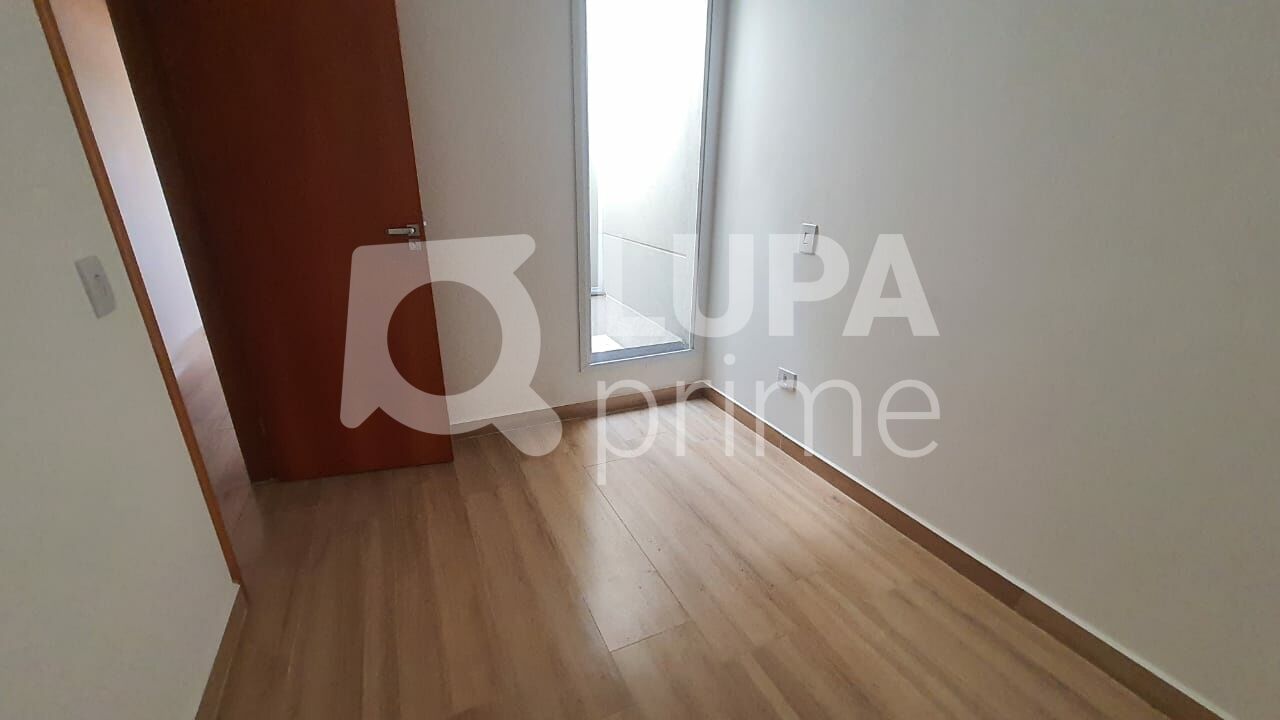 sobrado-venda-sao-paulo-parque-vitoria-3dormitorios-1suite-2vagas-120m2-LS43801