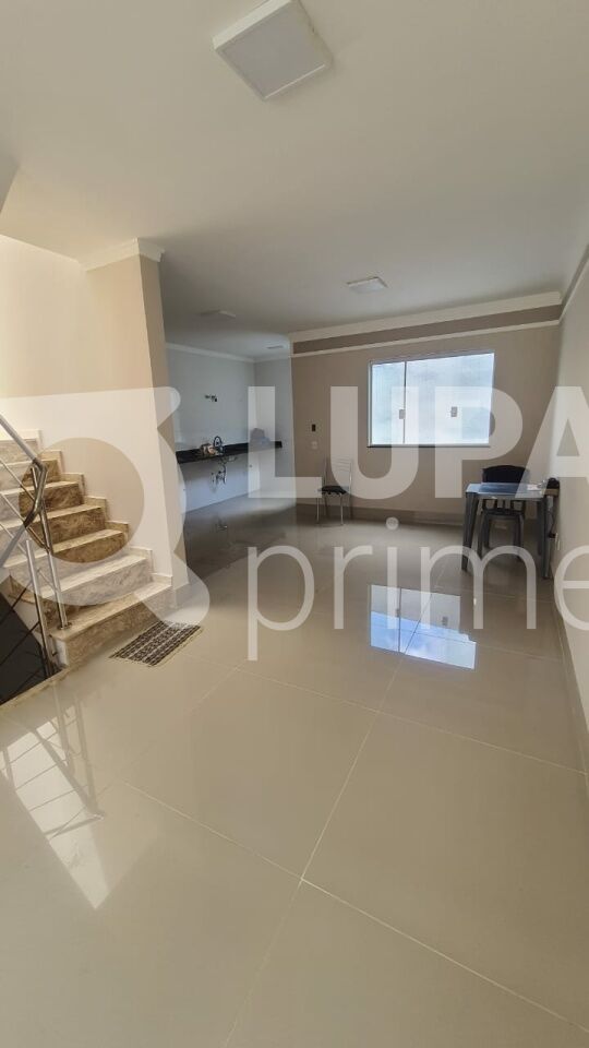 sobrado-venda-sao-paulo-parque-vitoria-3dormitorios-3suites-2vagas-140m2-LS43804