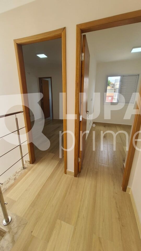 sobrado-venda-sao-paulo-parque-vitoria-3dormitorios-3suites-2vagas-140m2-LS43804