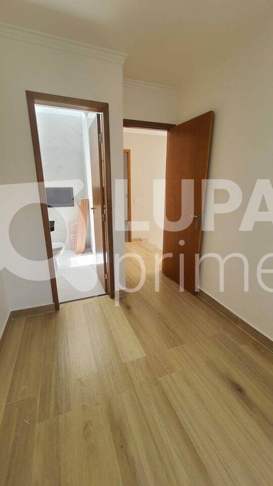 sobrado-venda-sao-paulo-parque-vitoria-3dormitorios-3suites-2vagas-140m2-LS43804