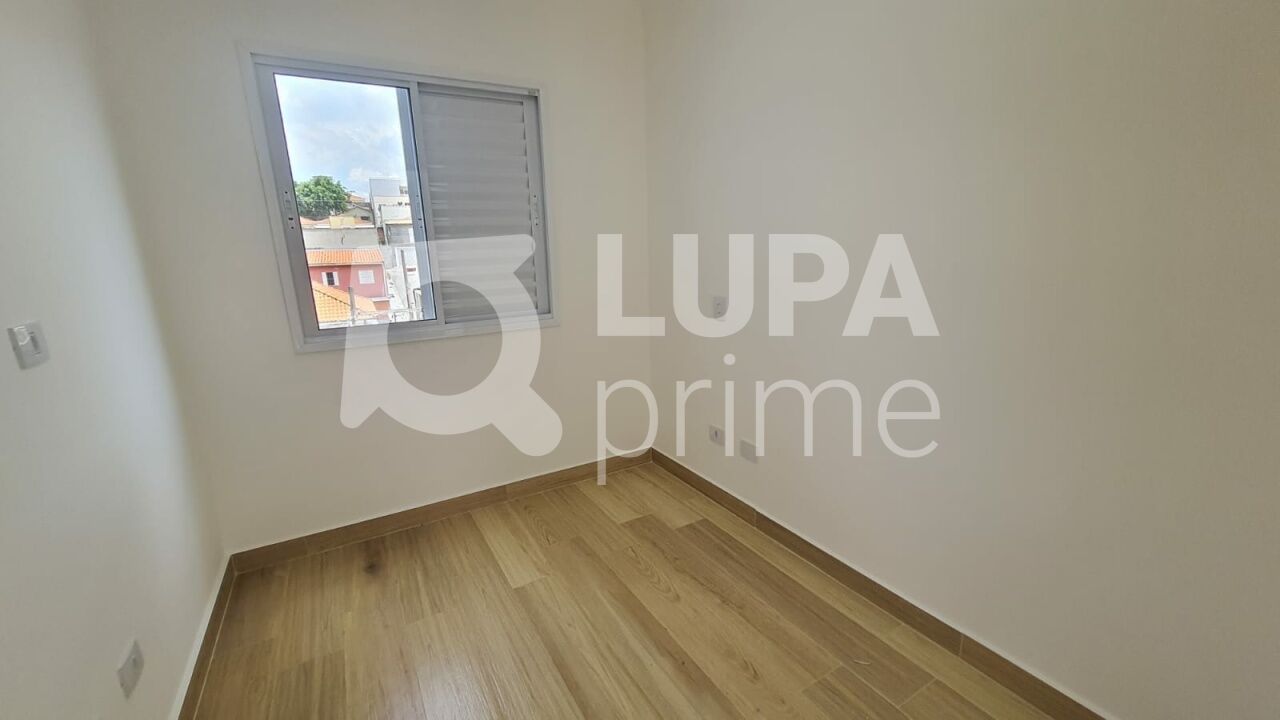 sobrado-venda-sao-paulo-parque-vitoria-3dormitorios-3suites-2vagas-140m2-LS43804