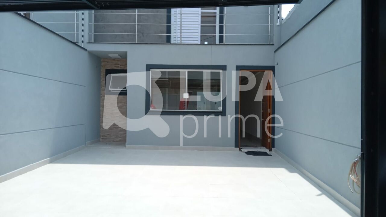 sobrado-venda-sao-paulo-parque-vitoria-3dormitorios-3suites-2vagas-140m2-LS43806