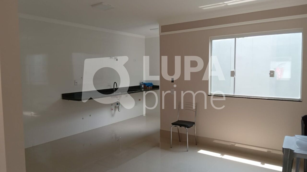 sobrado-venda-sao-paulo-parque-vitoria-3dormitorios-3suites-2vagas-140m2-LS43806