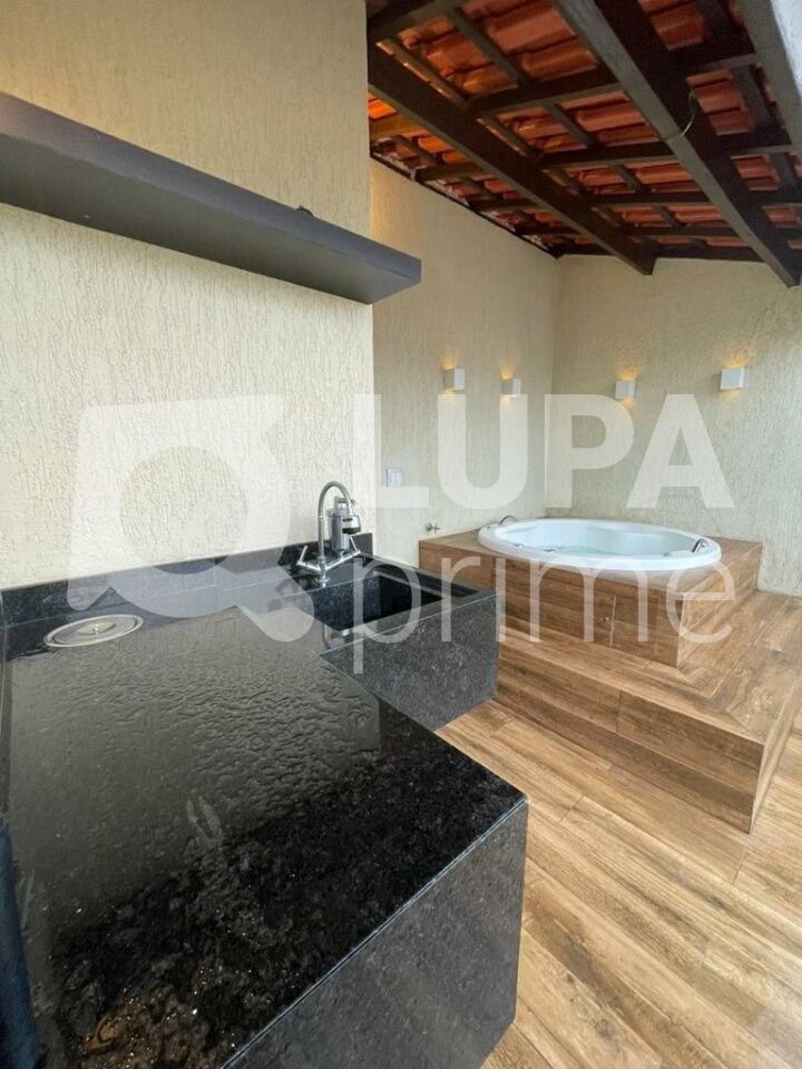 sobrado-venda-sao-paulo-vila-gustavo-3dormitorios-3suites-2vagas-150m2-LS43880