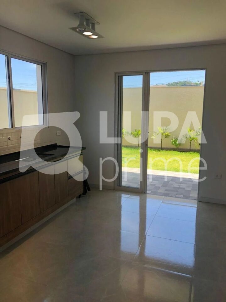 Casa, 3 quartos, 140 m² - Foto 6