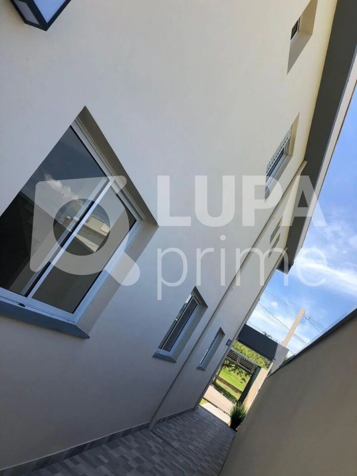 Casa, 3 quartos, 140 m² - Foto 2